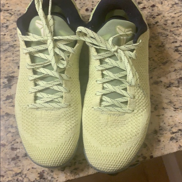 kobe ghost of Christmas past - Picture 5 of 7